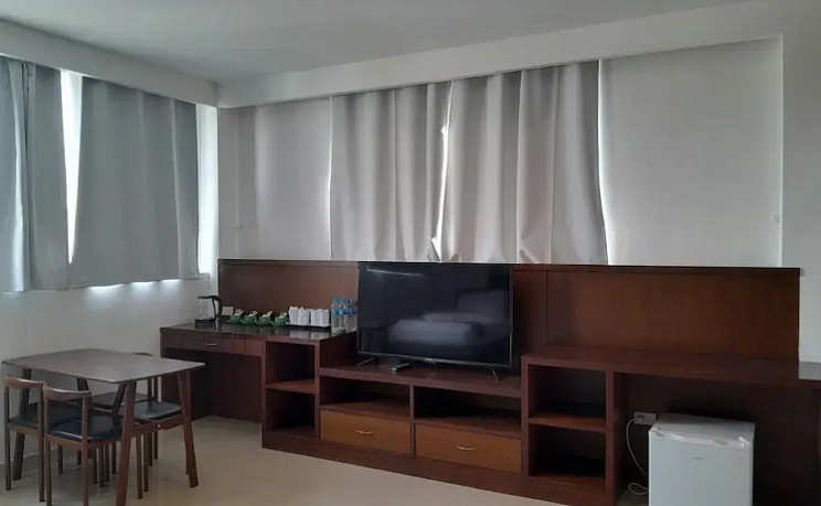 Sereneburi Patong Residence фото 16