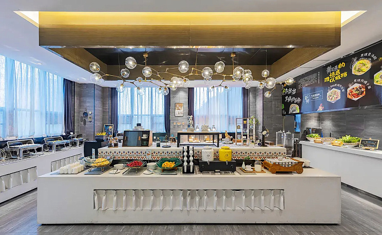 Great Wall Holiay Inn (Yichang Three Gorges Wuyue Plaza Yiling Wanda stored) фото 5