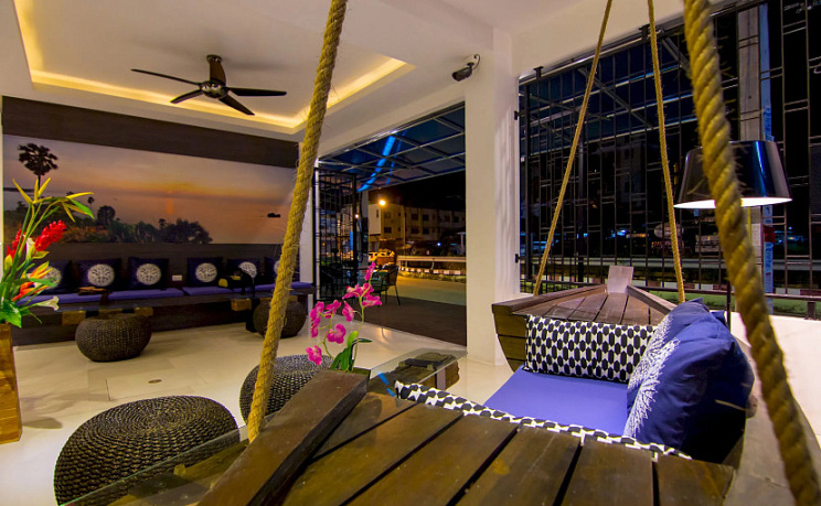 Hotel The Journey Patong New фото 18